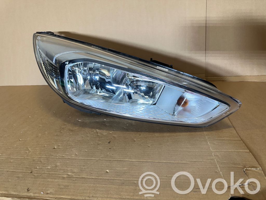 Ford Focus Headlight/headlamp 