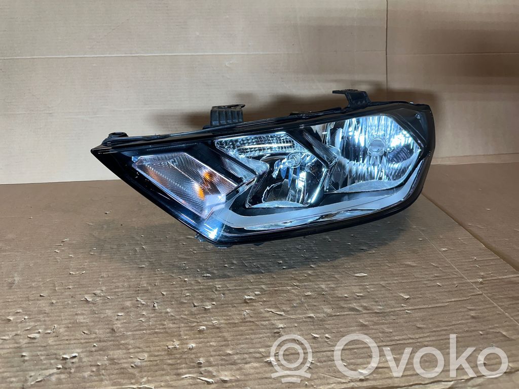 Audi A1 Headlight/headlamp 