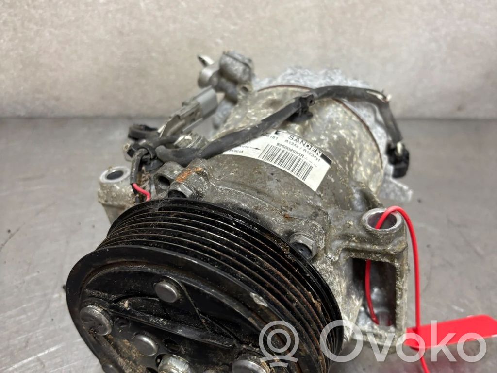 Renault Clio V Air conditioning (A/C) compressor (pump) 