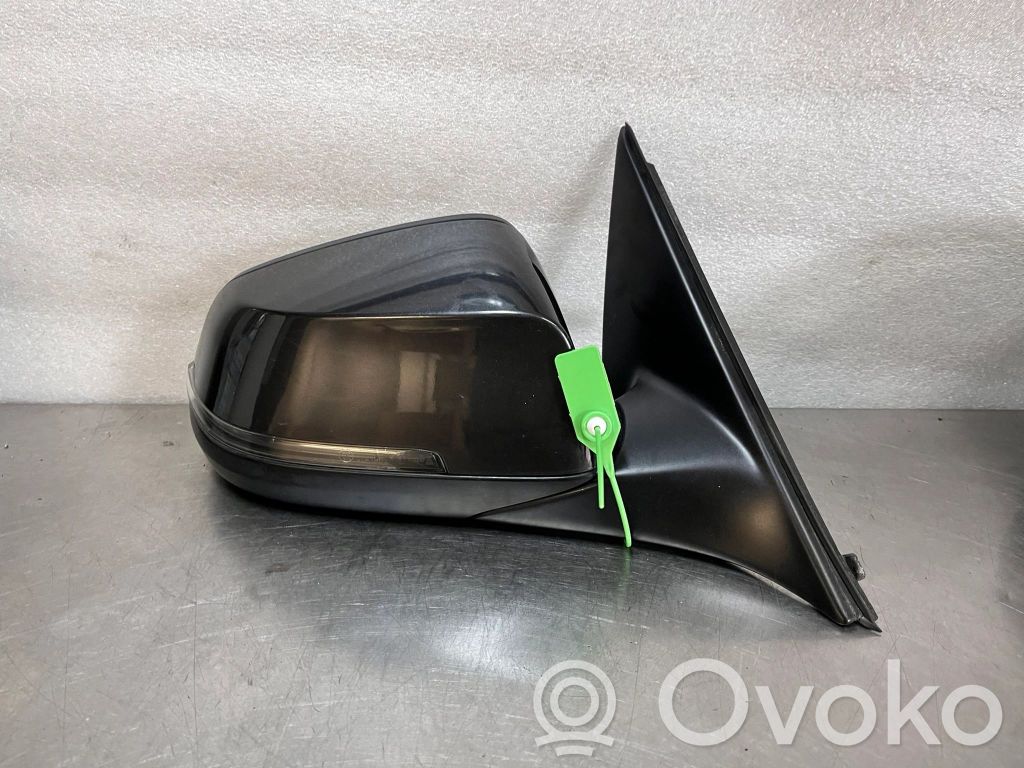 BMW 7 F01 F02 F03 F04 Kita išorės detalė 