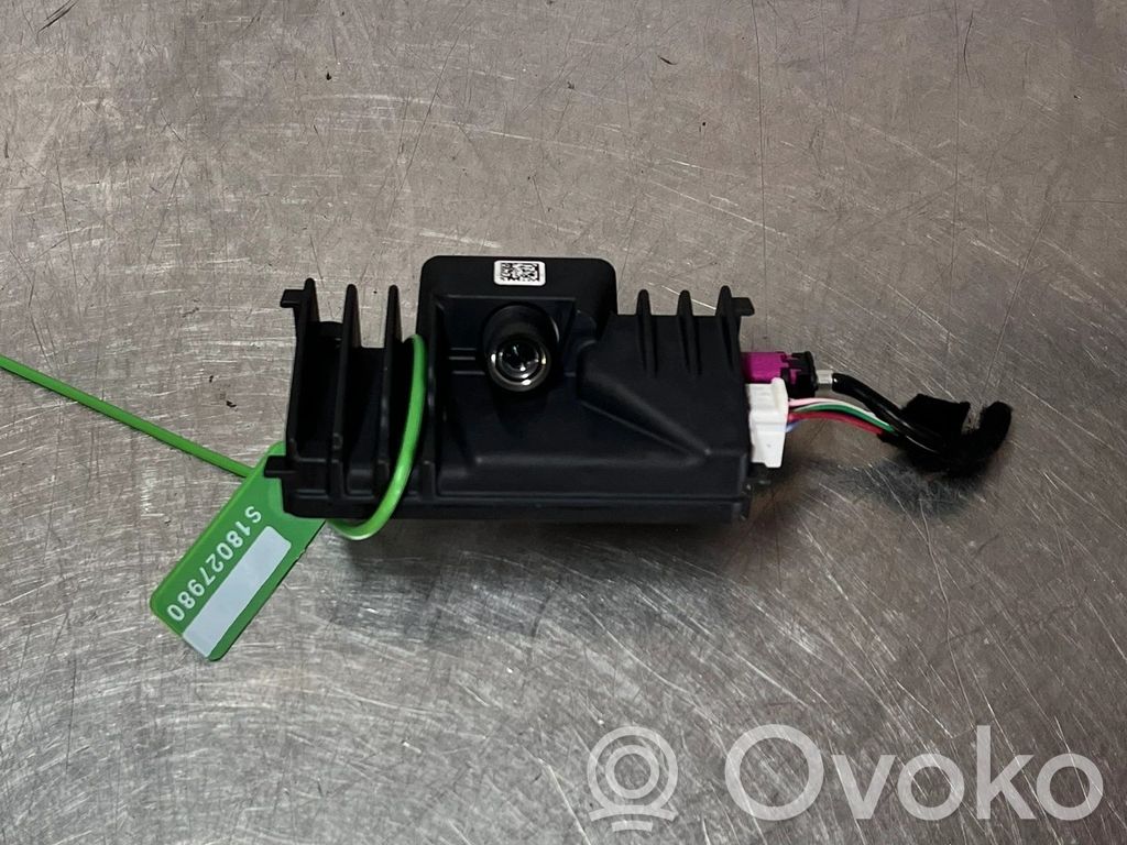 Renault Austral Trunk lid opening control unit 
