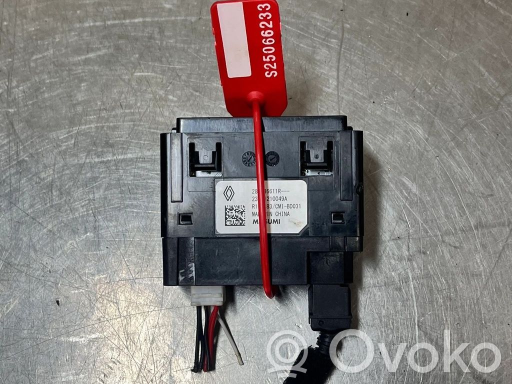 Dacia Duster III Otros interruptores/perillas/selectores 