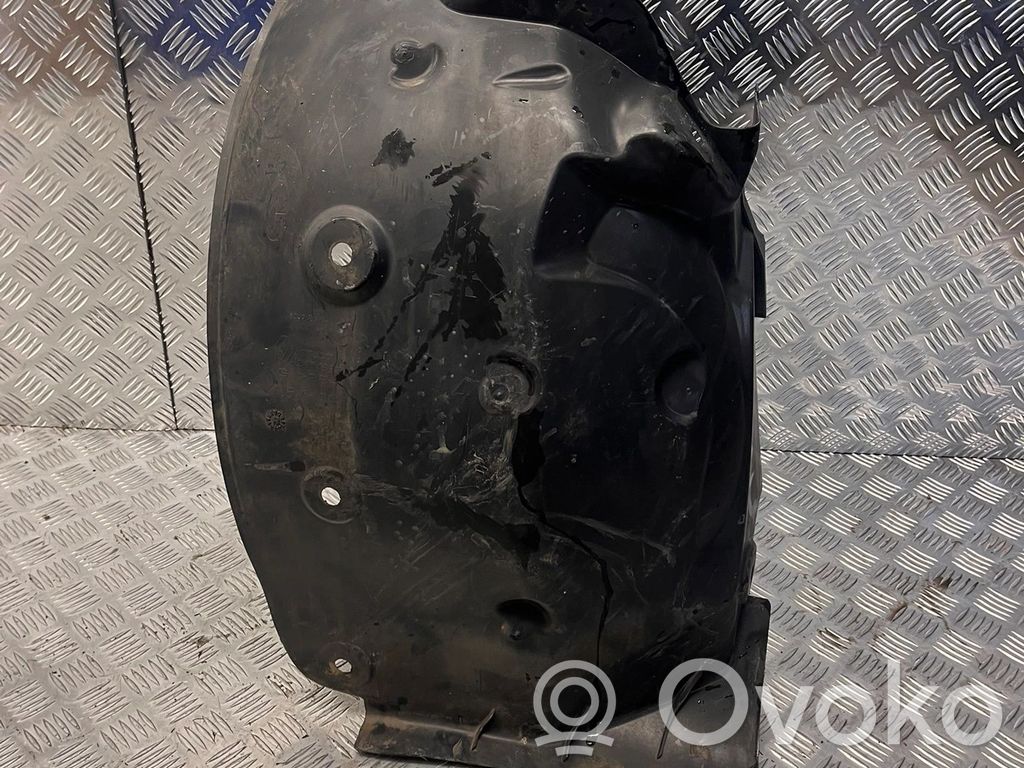 Renault Kangoo III Contur aripă față 