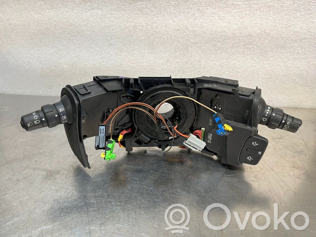 Renault Clio III Citu veidu slēdži / pogas / pārslēdzēji 