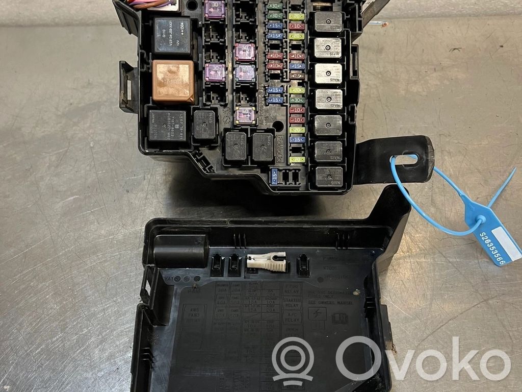 Mazda 2 Fuse box set 