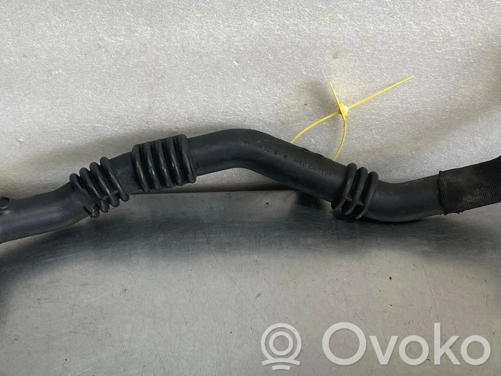 Renault Clio IV Coolant pipe/hose 