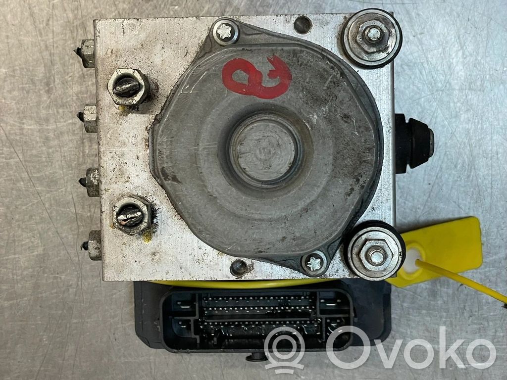 Toyota Aygo AB40 Galvenais bremžu cilindrs 
