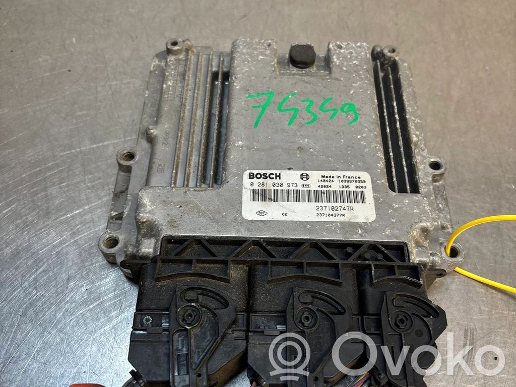 Renault Clio IV Engine control unit/module ECU 