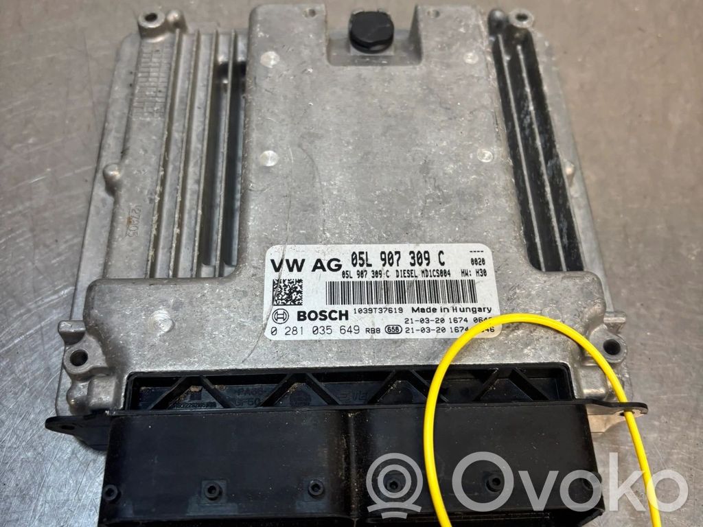 Audi A3 8Y Engine control unit/module ECU 