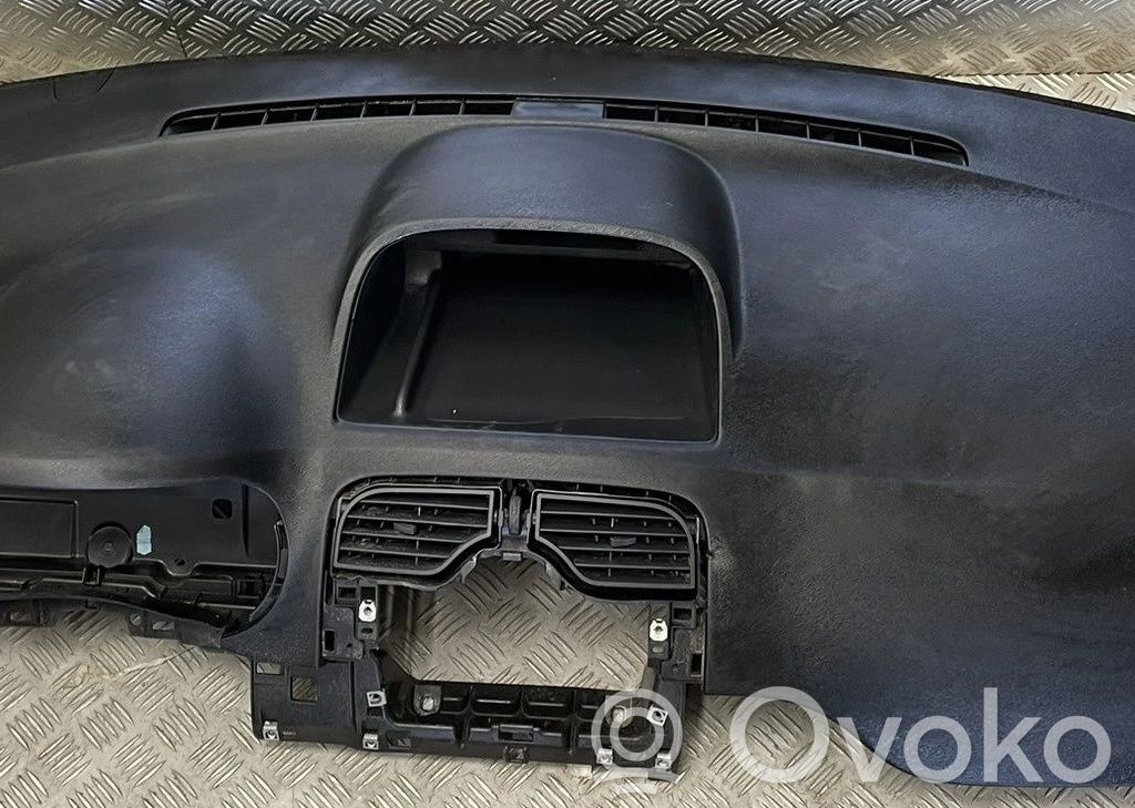 Renault Kangoo II Panelis 