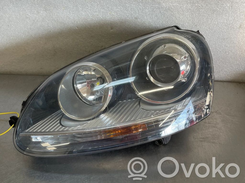 Volkswagen Golf V Faro/fanale 