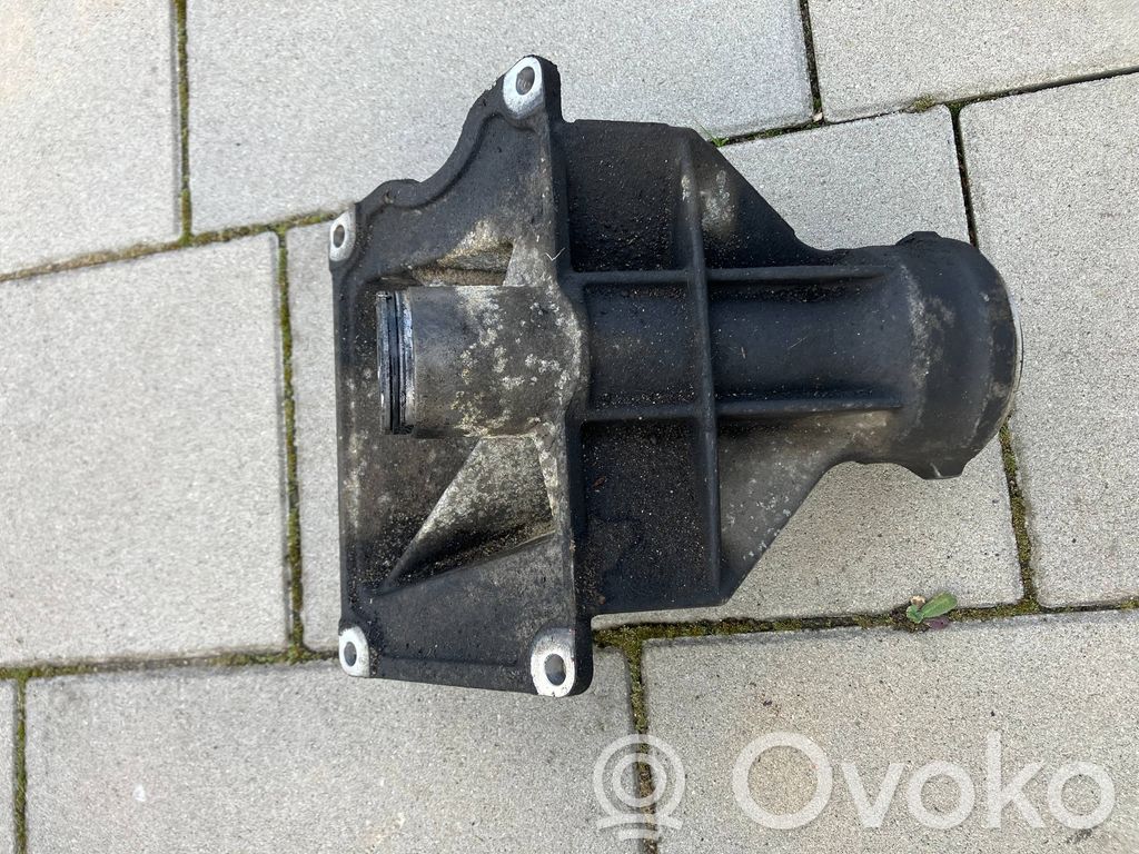 BMW 5 E60 E61 Driveshaft support bearing bracket 