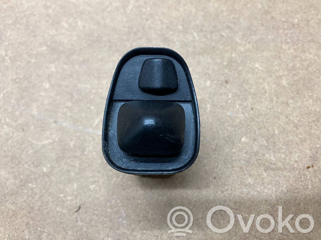BMW 7 E32 Wing mirror switch 
