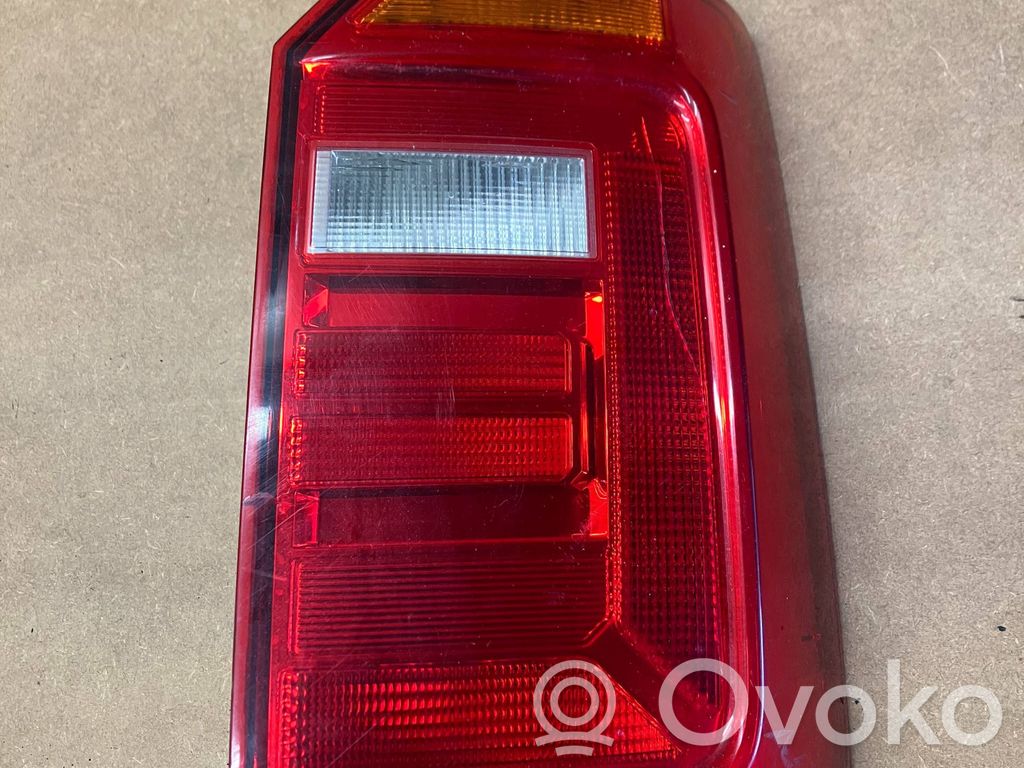 Volkswagen Caddy Lampa tylna 