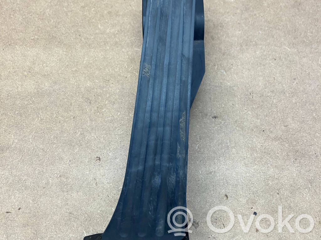 Accelerator throttle pedal   6772645,040507,25916010