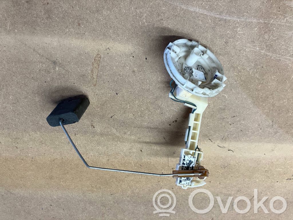 BMW 7 E38 Polttoainetason anturi 