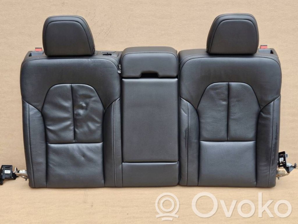 Volvo XC40 Kanapa tylna / Fotel drugiego rzędu 