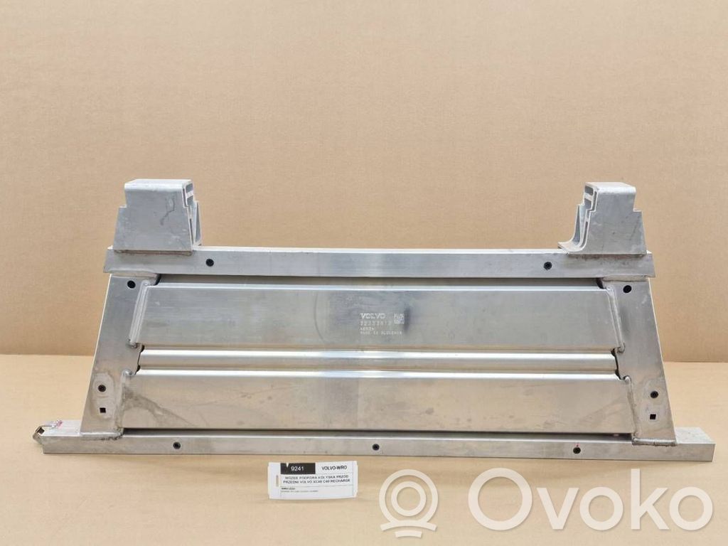 Volvo C40 Soporte del diferencial delantero (Usadas) 