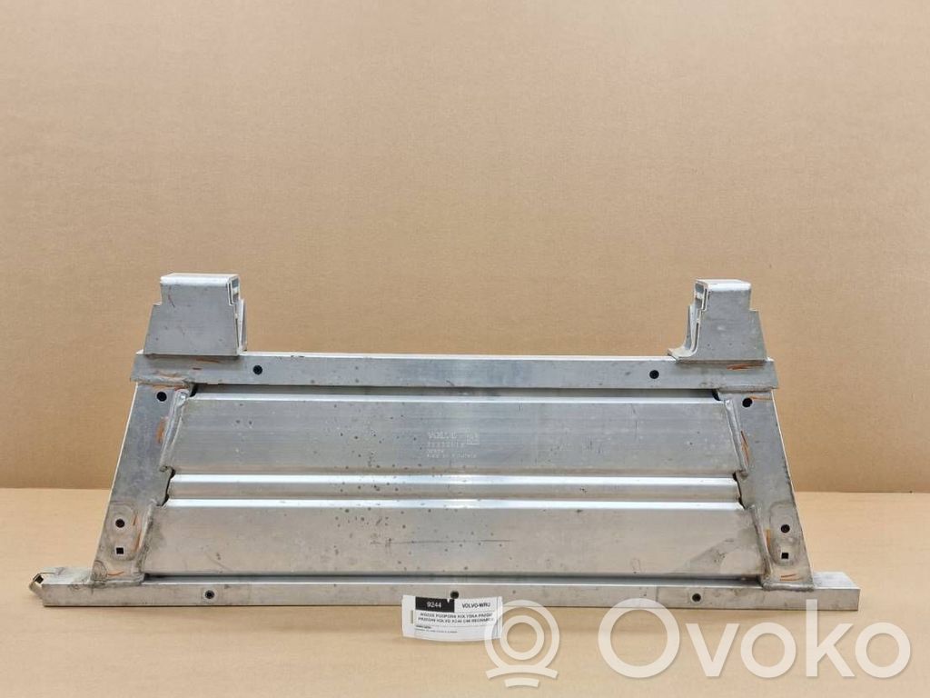 Volvo C40 Soporte del diferencial delantero (Usadas) 