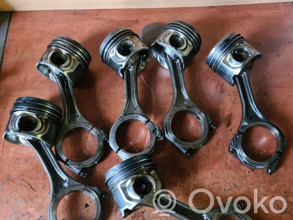 Piston   000000