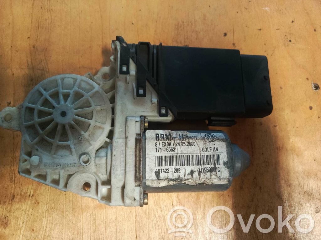 Volkswagen Golf IV Motor macara geam ușă față 