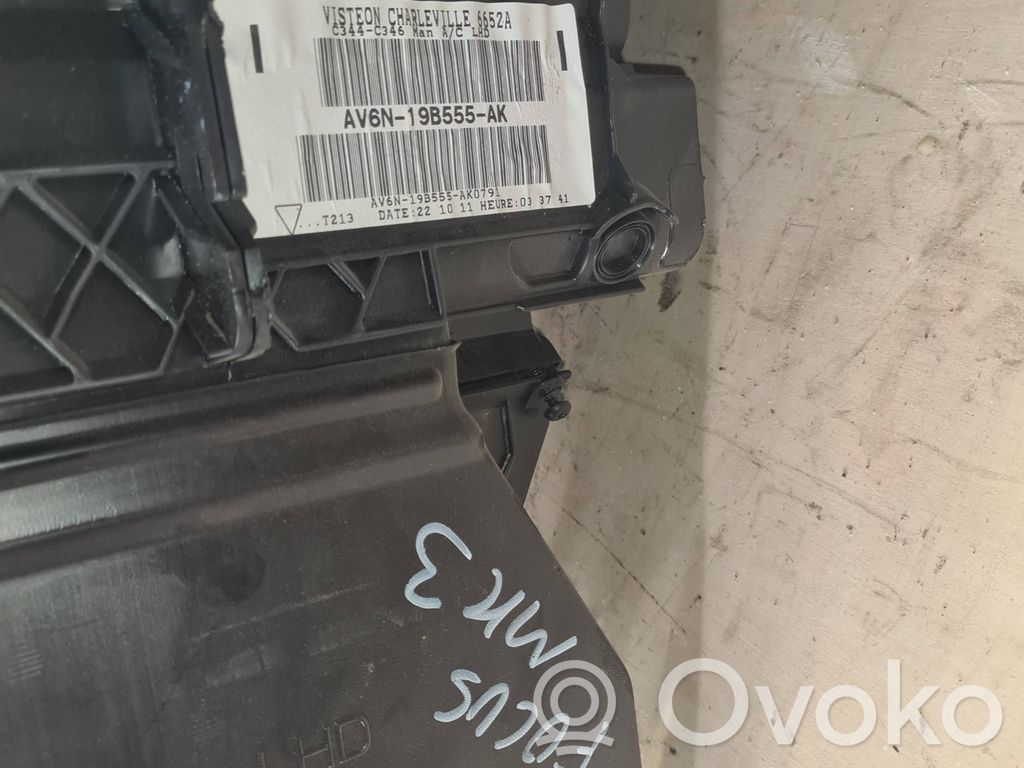 Ford Focus C-MAX Sisälämmityksen ilmastoinnin korin kokoonpano 