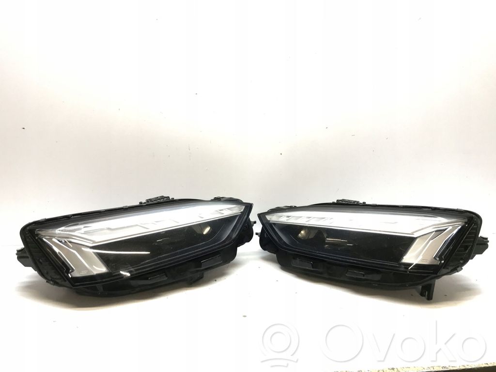 Audi A5 Headlight/headlamp 