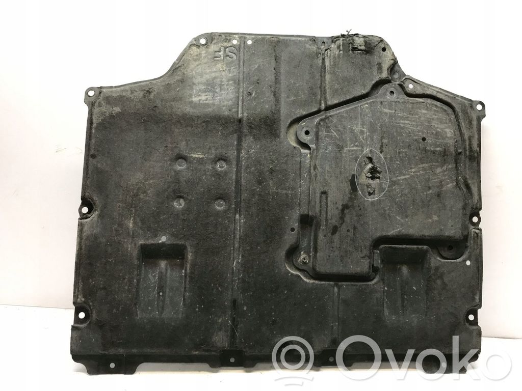 Toyota C-HR I Engine splash shield/under tray 