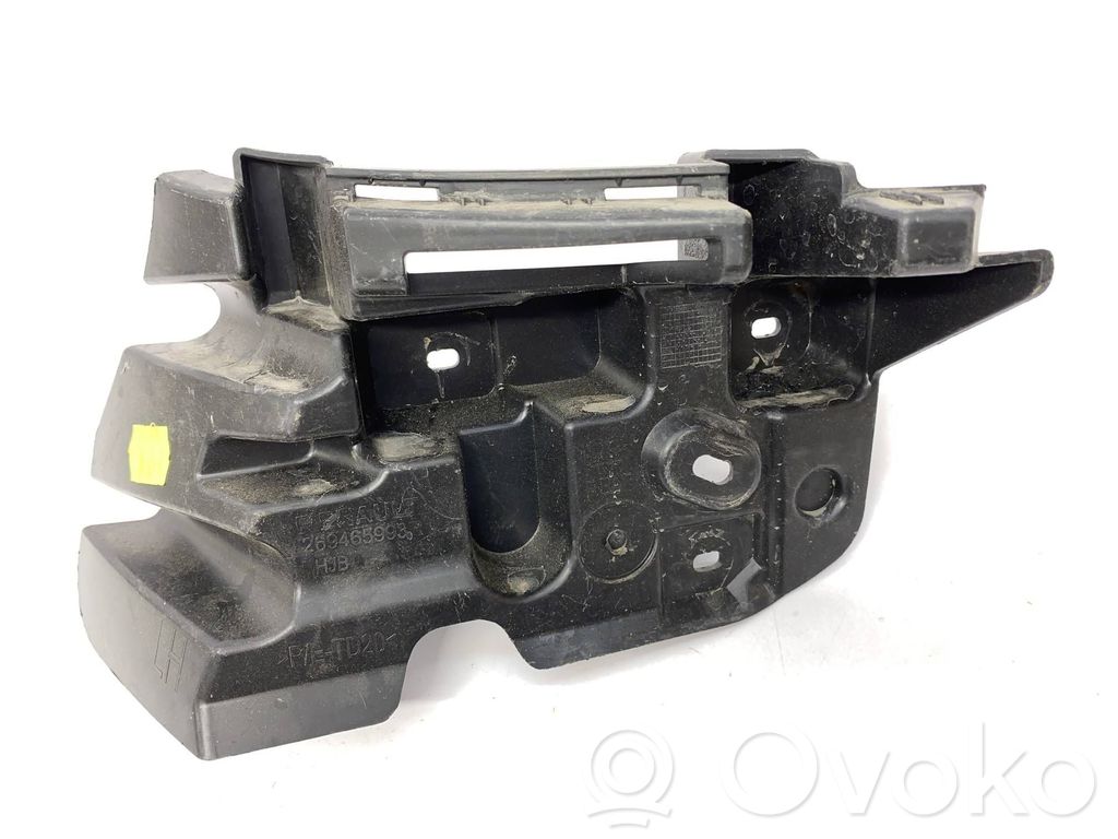 Renault Captur Rear bumper mounting bracket 