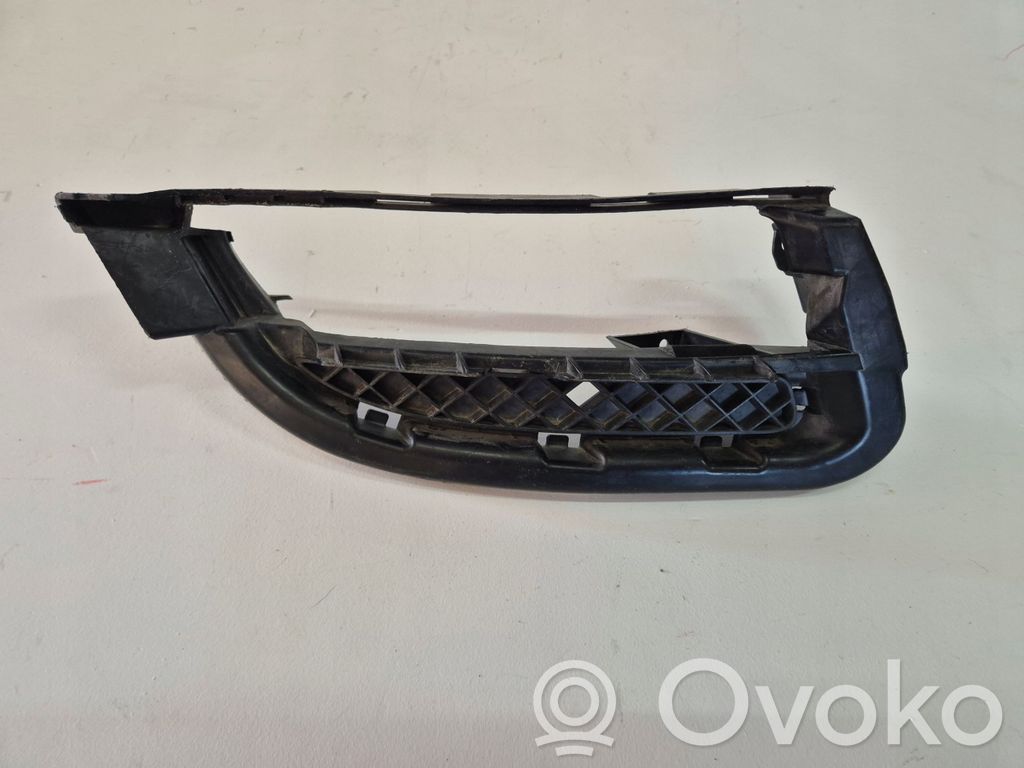 BMW 1 E82 E88 Front bumper lower grill 