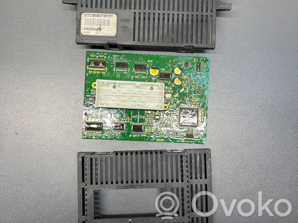 BMW 5 E60 E61 Valomoduuli LCM 