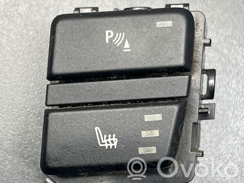 Sēdekļu apsildes slēdzis   9159077,502299