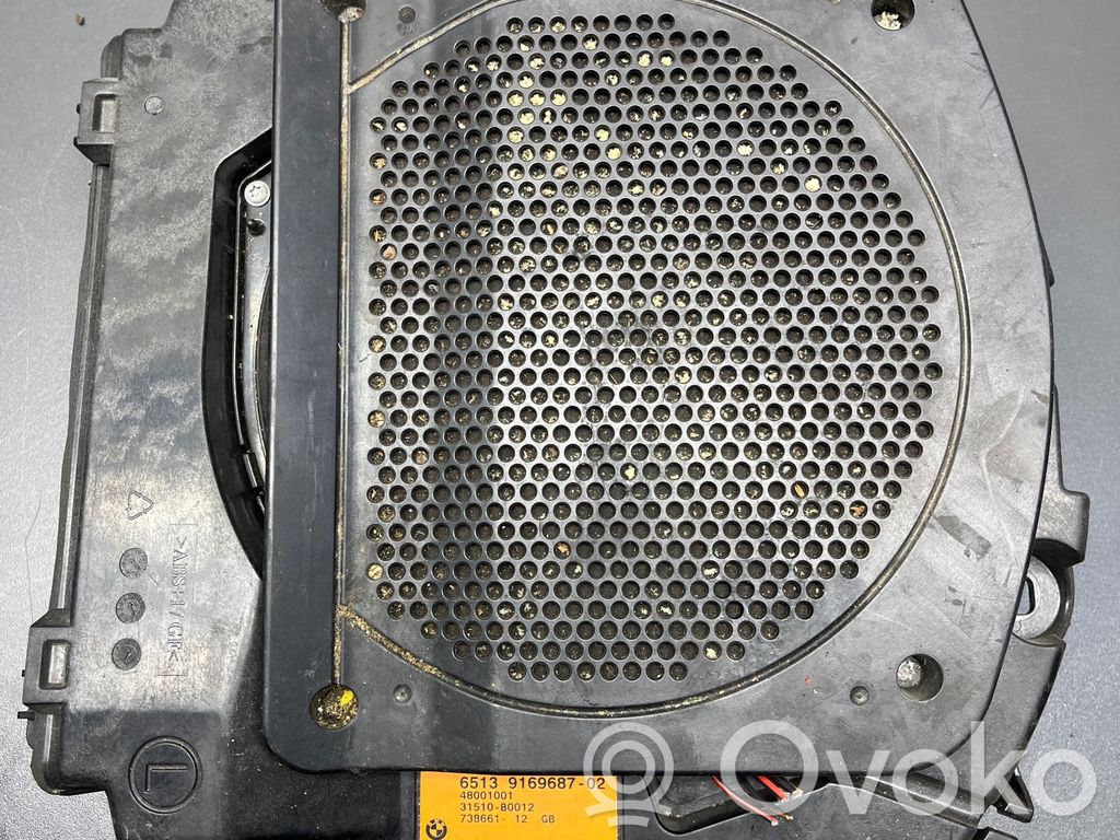 BMW 5 F10 F11 Altavoz subwoofer 