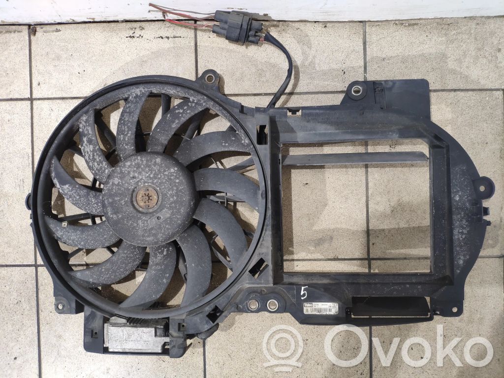 Audi A6 S6 C6 4F Elektryczny wentylator chłodnicy 