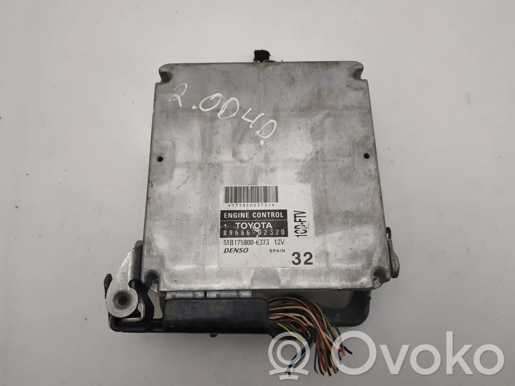 Toyota Corolla E120 E130 Engine control unit/module 