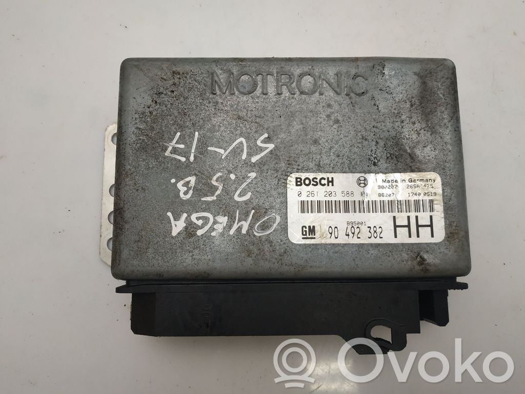 Opel Omega B2 Engine control unit/module 