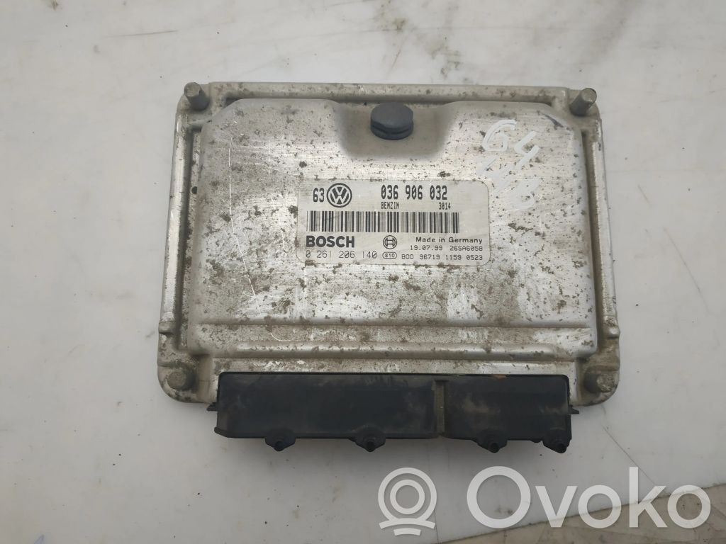 Volkswagen Golf IV Engine control unit/module 