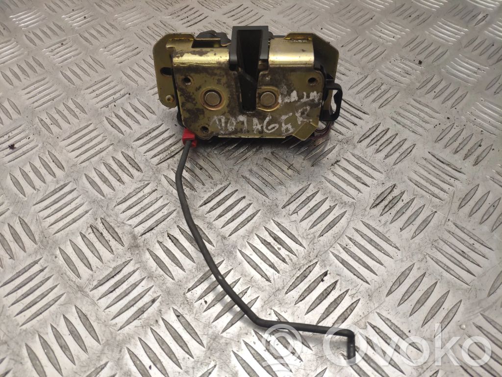 Chrysler Voyager Tailgate/trunk/boot lock/catch/latch 