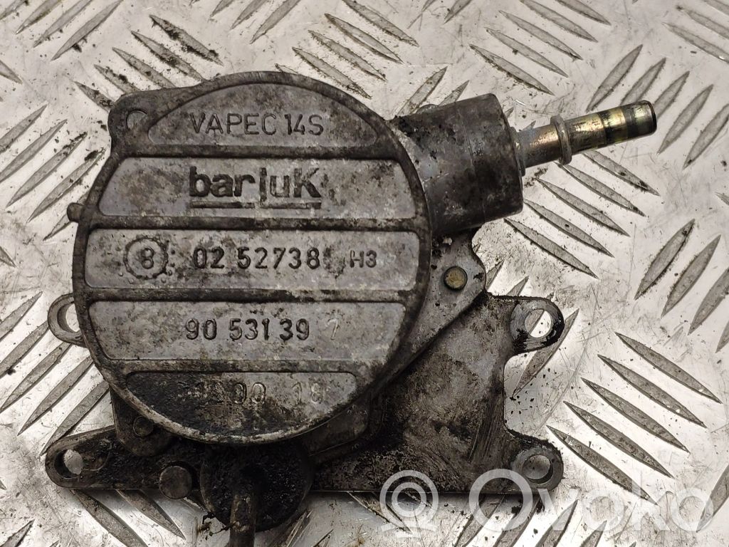 Opel Astra G Bomba de vacío 