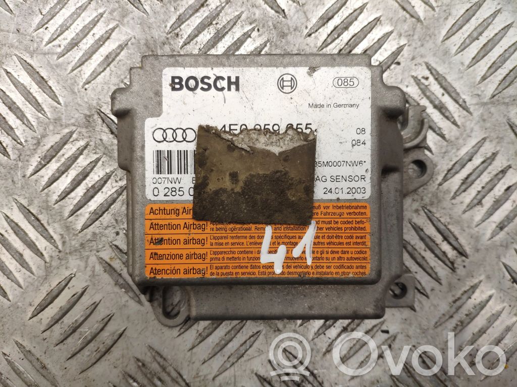 Audi A8 S8 D3 4E Airbag control unit/module 