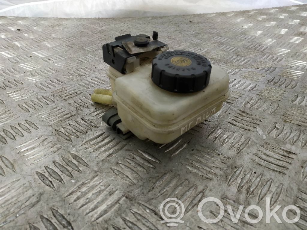 Opel Meriva A Jarrunestesäiliö 
