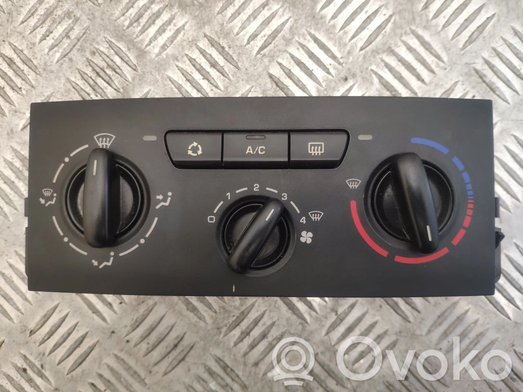 Peugeot 207 Interior fan control switch 