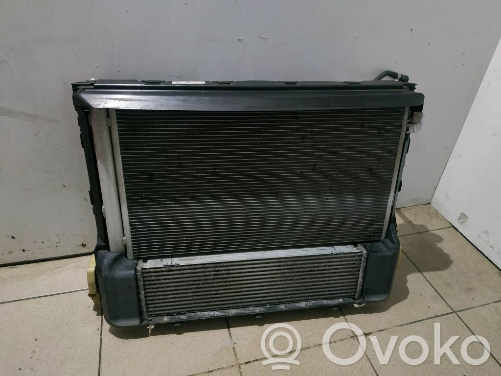 BMW 7 G11 G12 Chłodnica / Komplet 