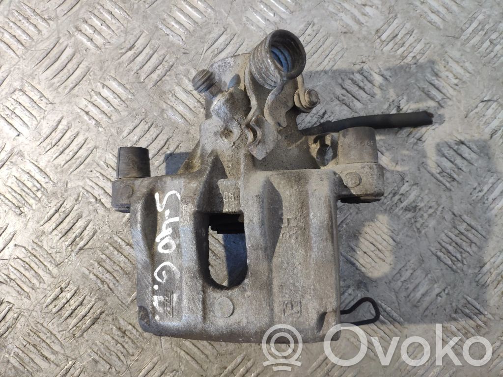 Volvo S40 Aizmugurējais suports 