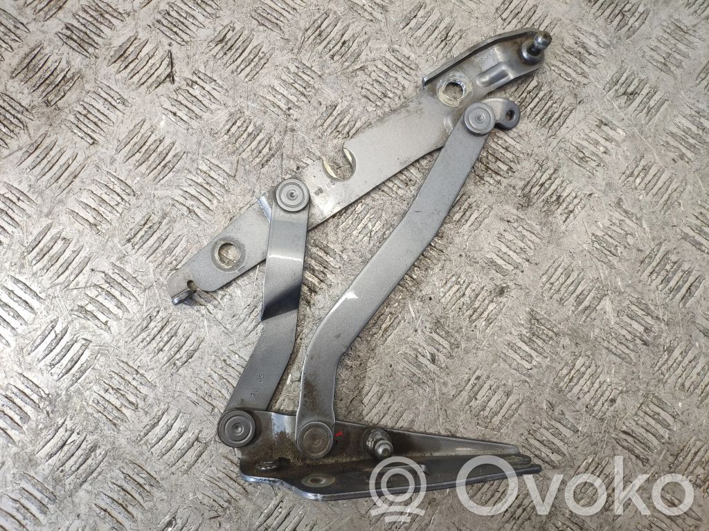 Audi A4 S4 B6 8E 8H Tailgate/trunk/boot hinge 