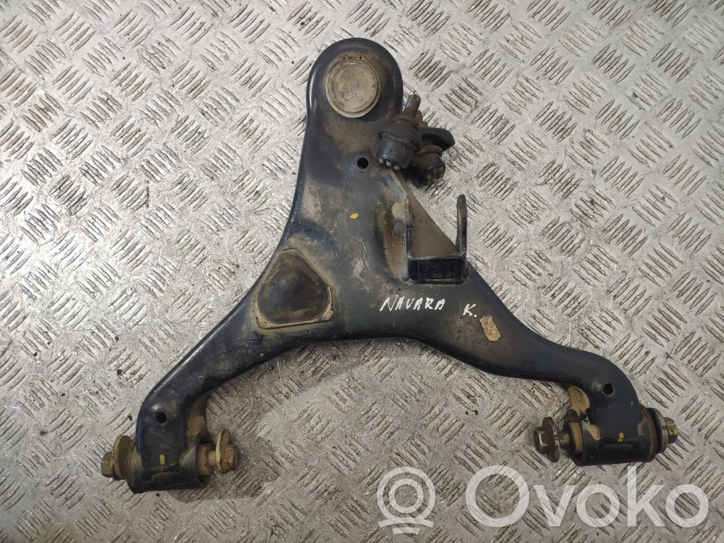 Nissan NP300 Front lower control arm/wishbone 