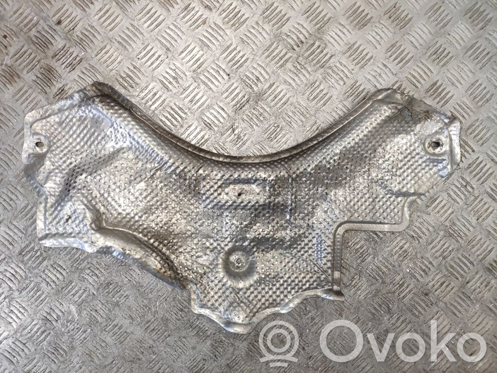 BMW 5 GT F07 Osłona termiczna komory silnika 