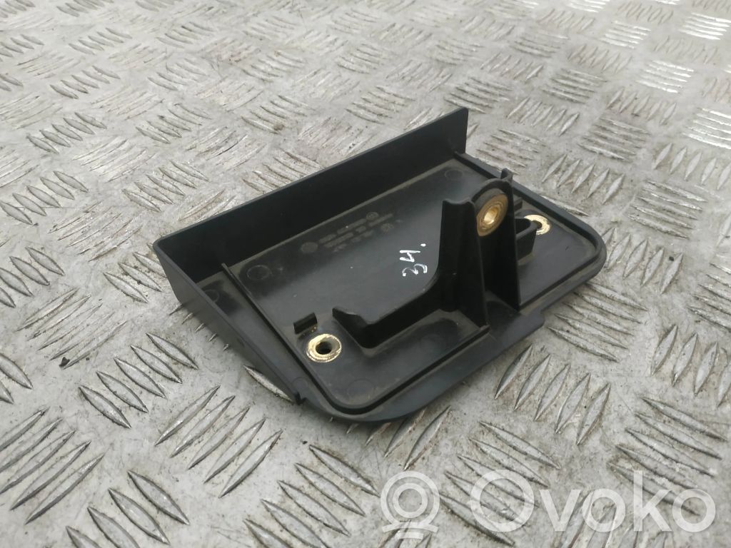 BMW 3 E90 E91 Other engine bay part 