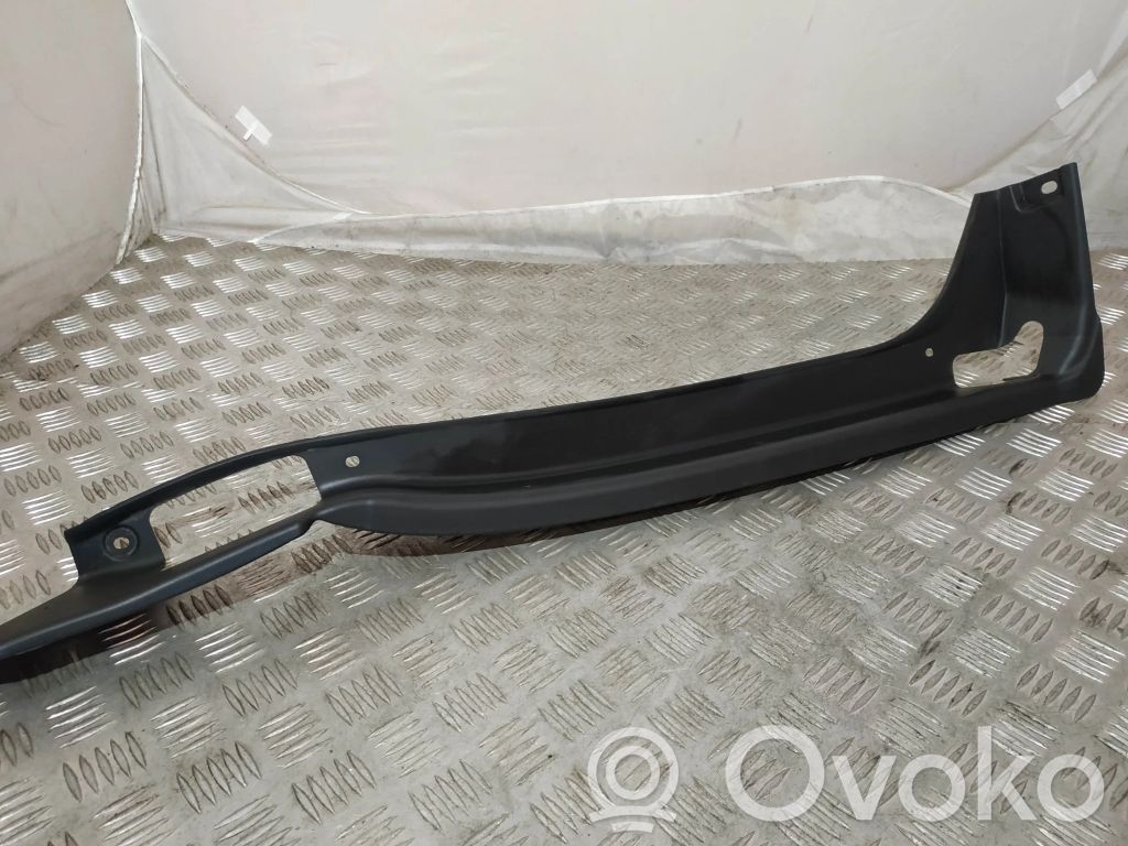 BMW X6 E71 Tailgate trim 
