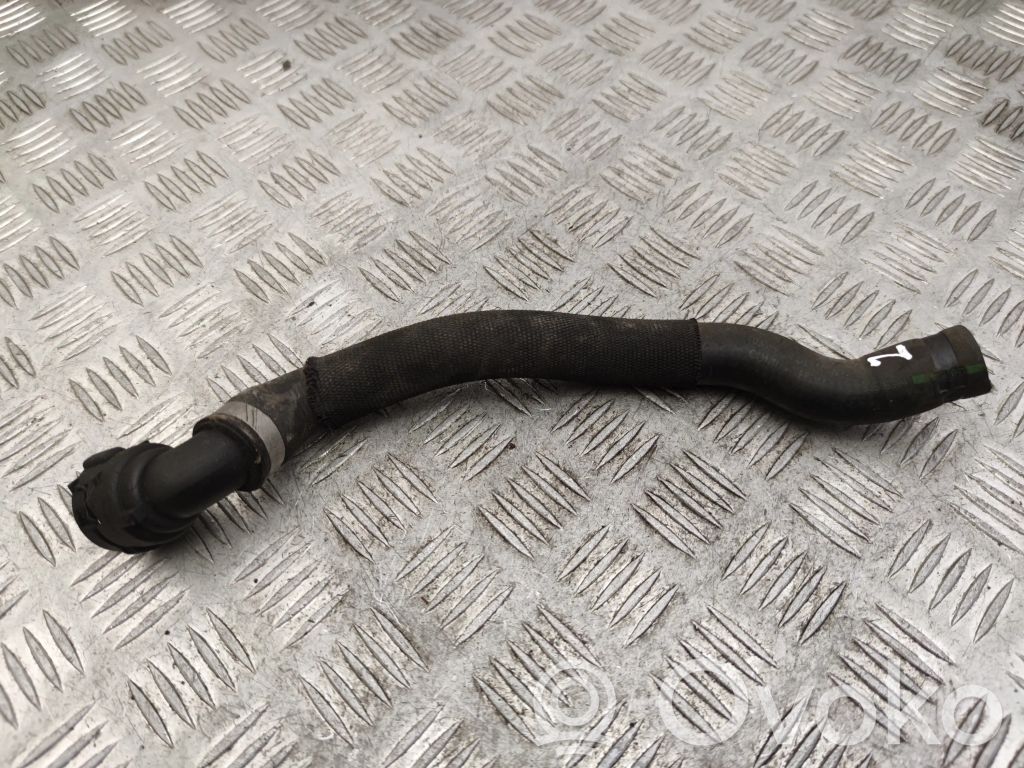 BMW 3 E90 E91 Engine coolant pipe/hose 